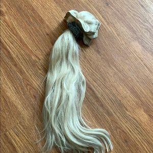 Not for sale! Hold Estelles secret extensions ash